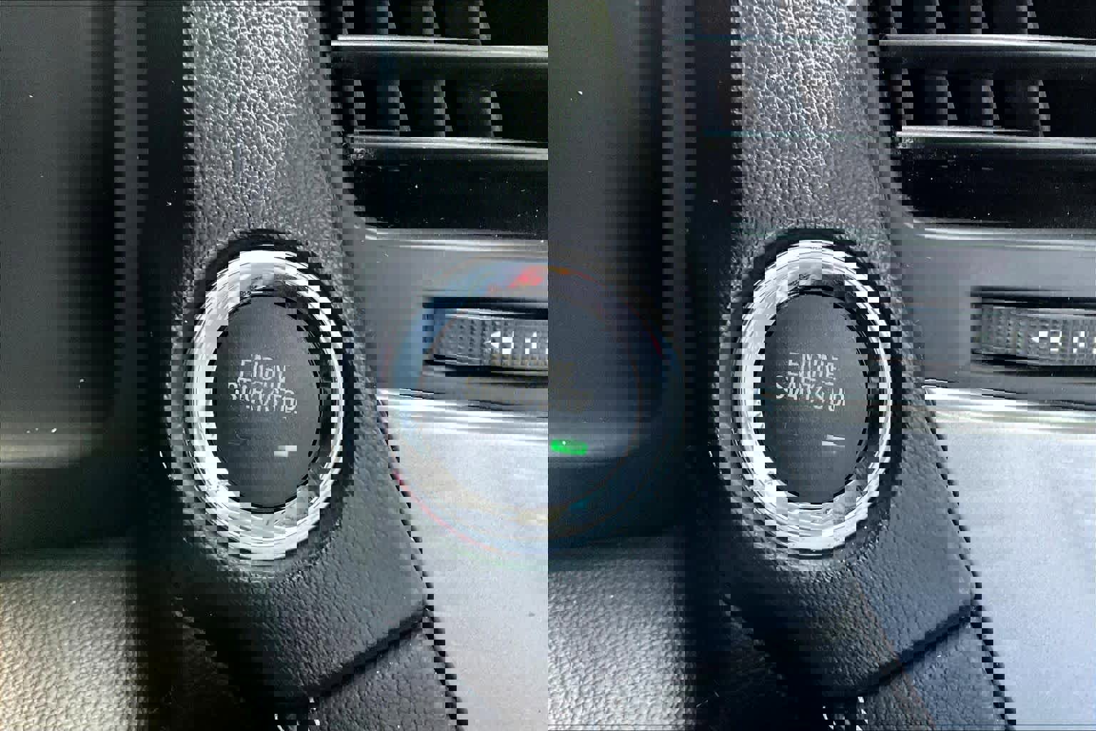 Used 2018 Chevrolet Tahoe LT image 31