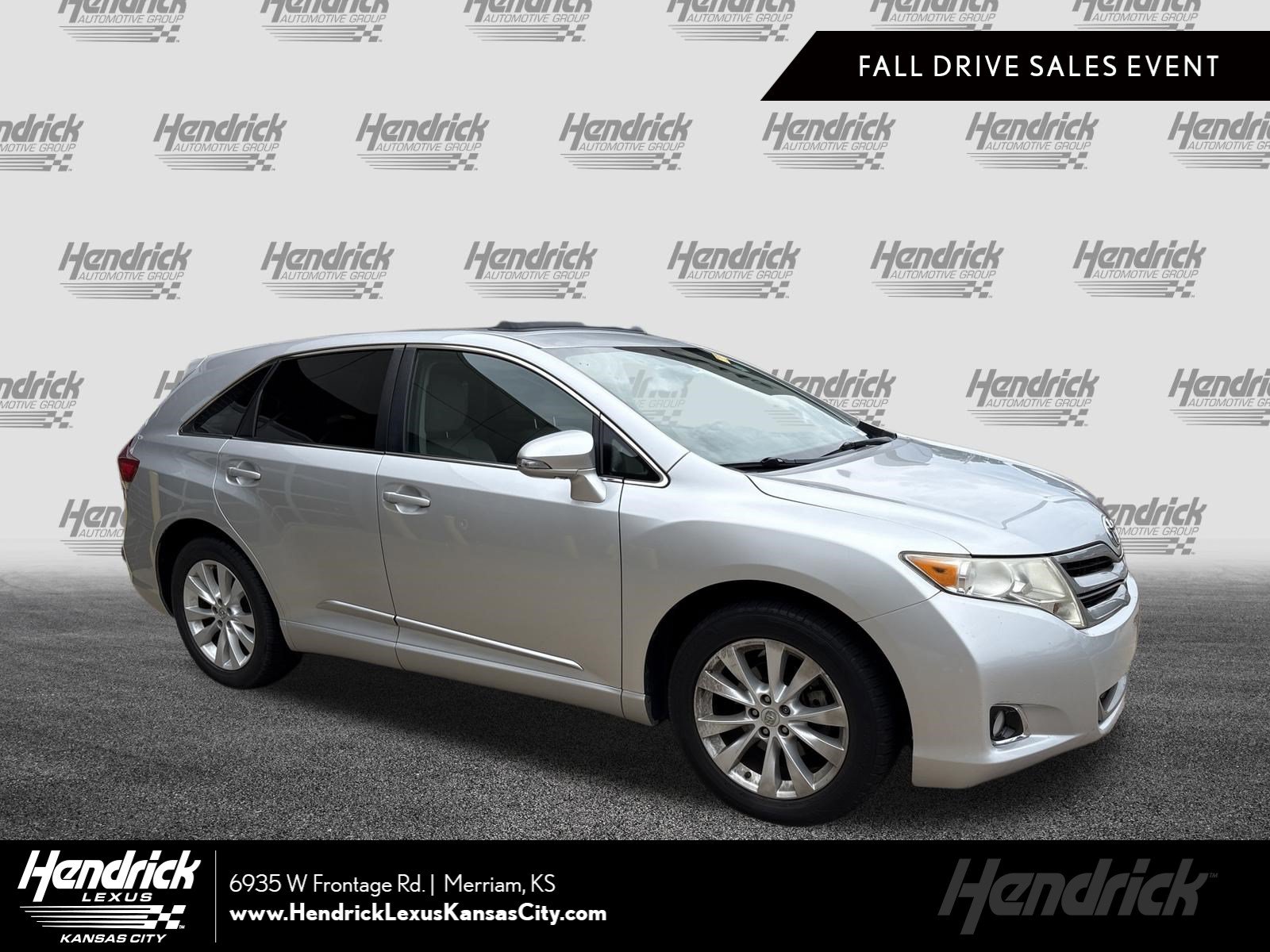 Used 2014 Toyota Venza LE FWD image 1