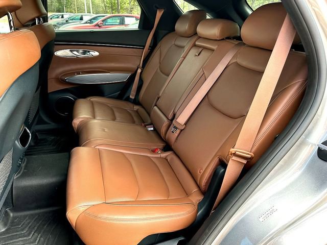 Used 2022 Genesis GV70 2.5T w/ Advanced Package image 19