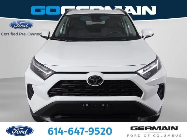 Used 2024 Toyota RAV4 XLE AWD/4WD image 3