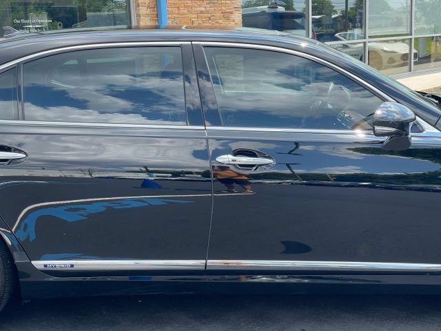 Used 2013 Lexus LS 600h L AWD/4WD image 19