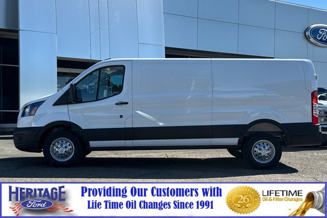 New 2026 Ford Transit 250 Low Roof AWD image 7