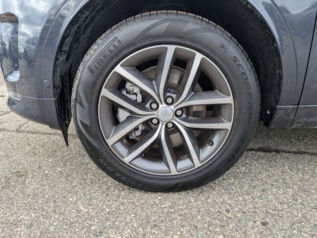 Certified 2025 Land Rover Discovery Sport S image 21