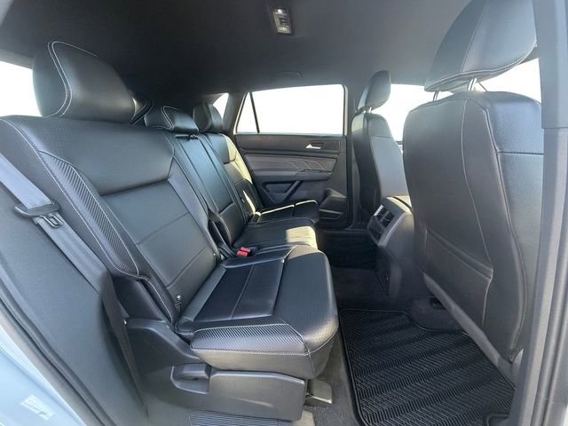 Used 2021 Volkswagen Atlas Cross Sport SE AWD/4WD image 25