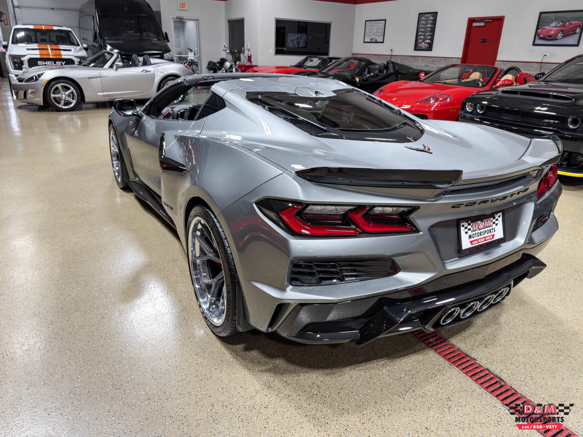 Used 2024 Chevrolet Corvette Z06 RWD image 46