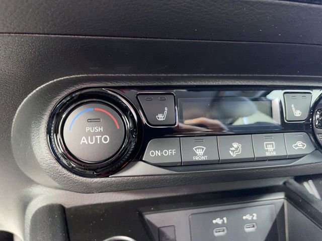 New 2026 Nissan Kicks SV w/ SV Premium Package image 28