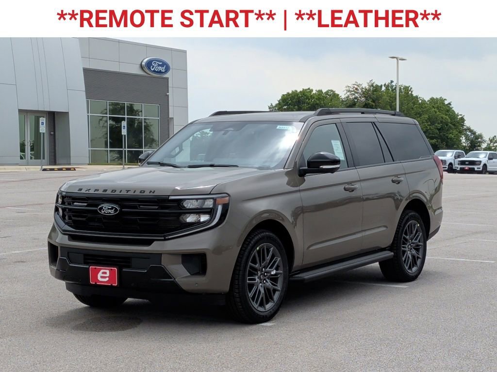 New 2026 Ford Expedition Platinum AWD/4WD image 3