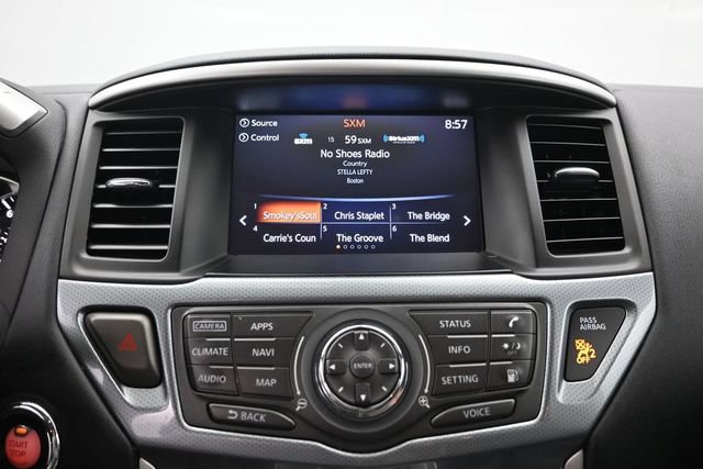 Used 2019 Nissan Pathfinder SL AWD/4WD image 16