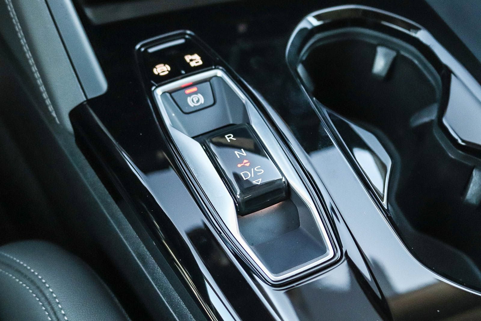 Certified 2025 Audi Q5 Premium AWD/4WD image 24