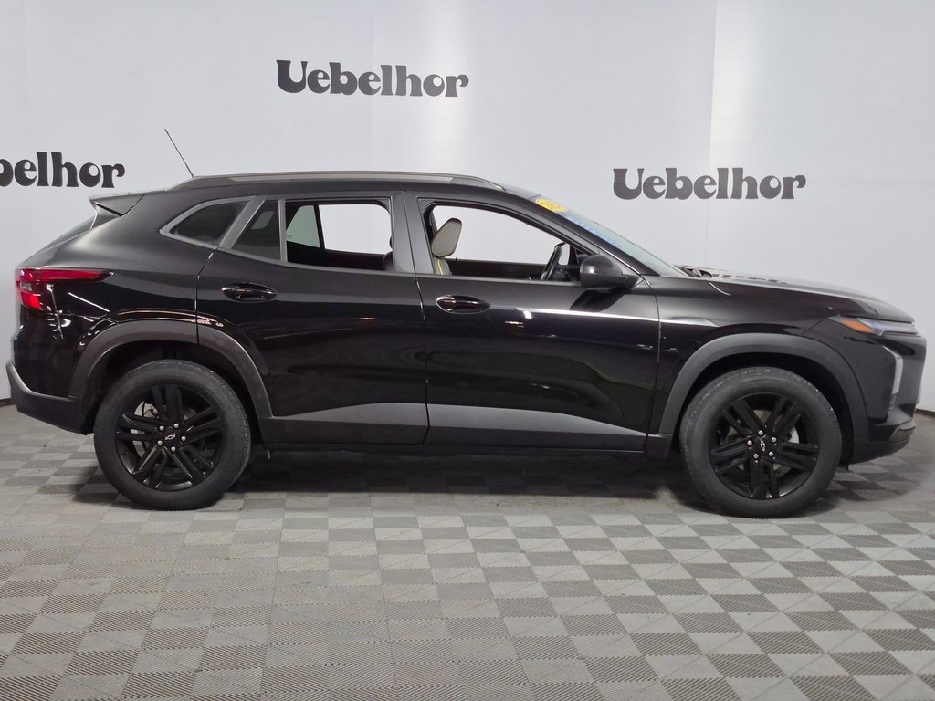 Certified 2024 Chevrolet Trax ACTIV w/ Driver Confidence Package image 8