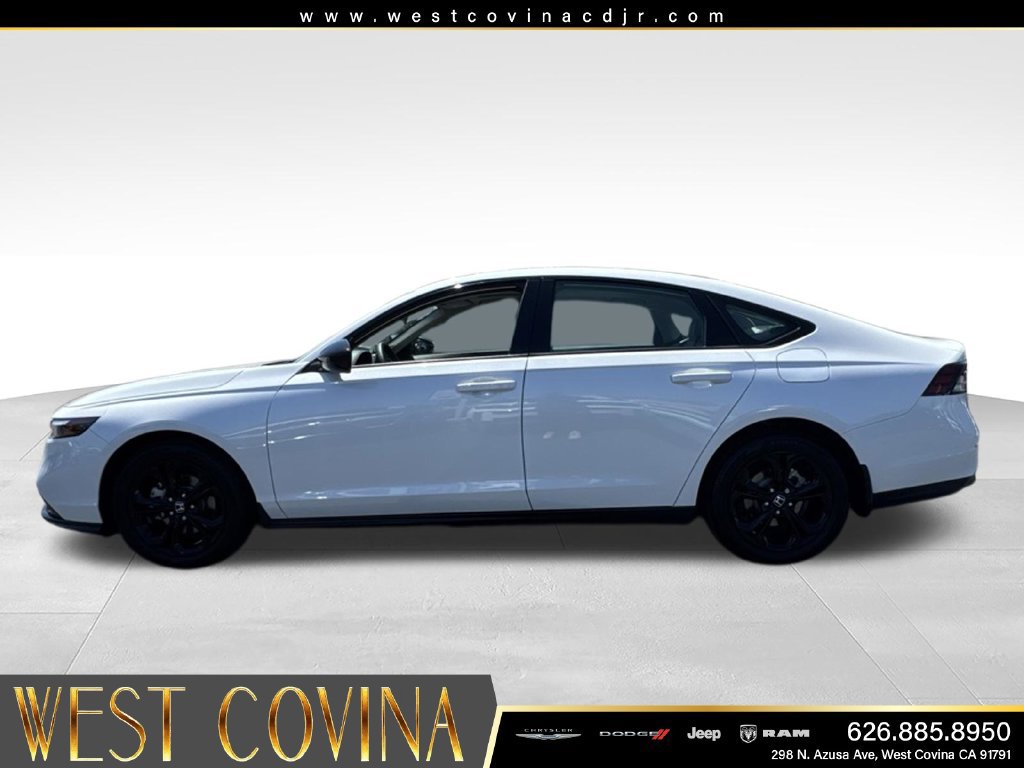 Used 2025 Honda Accord SE image 6
