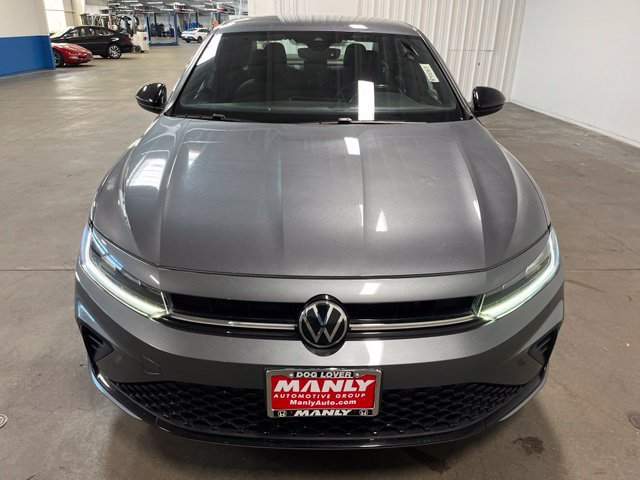Used 2025 Volkswagen Jetta Sport FWD image 8
