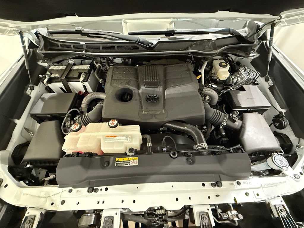 Used 2024 Toyota Tundra SR5 w/ SR5 Convenience Package AWD/4WD image 13
