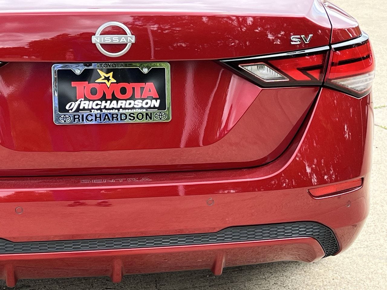 Used 2024 Nissan Sentra SV w/ SV Premium Package FWD image 6