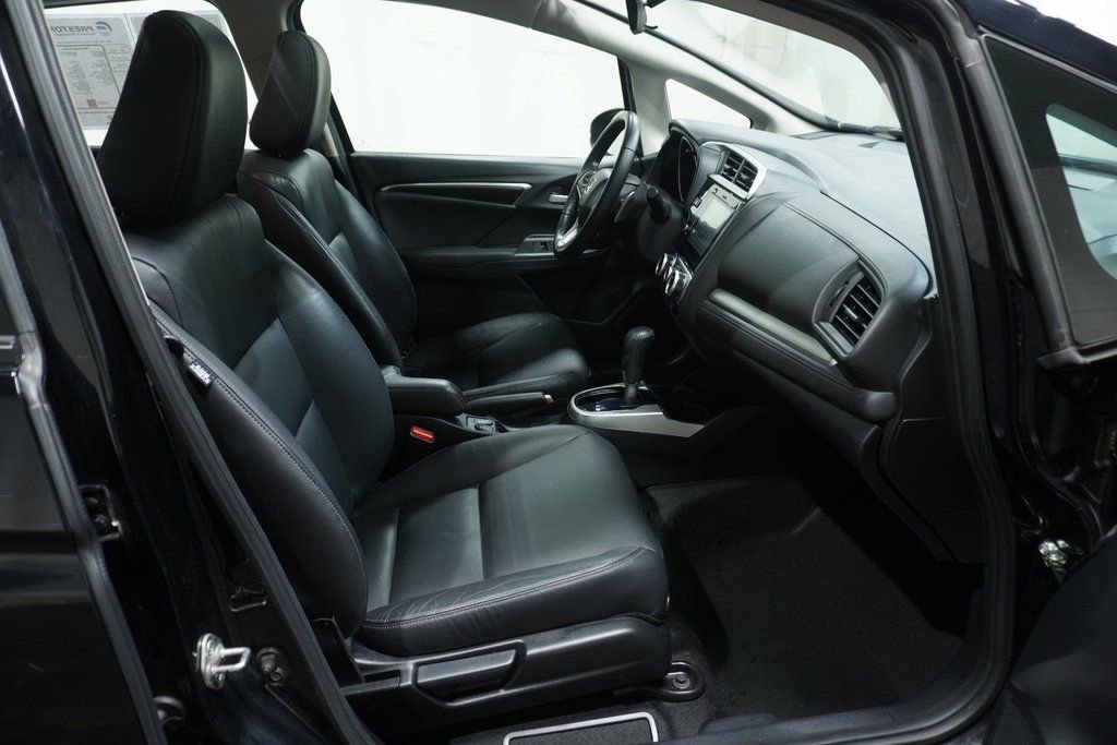 Used 2019 Honda Fit EX-L image 12