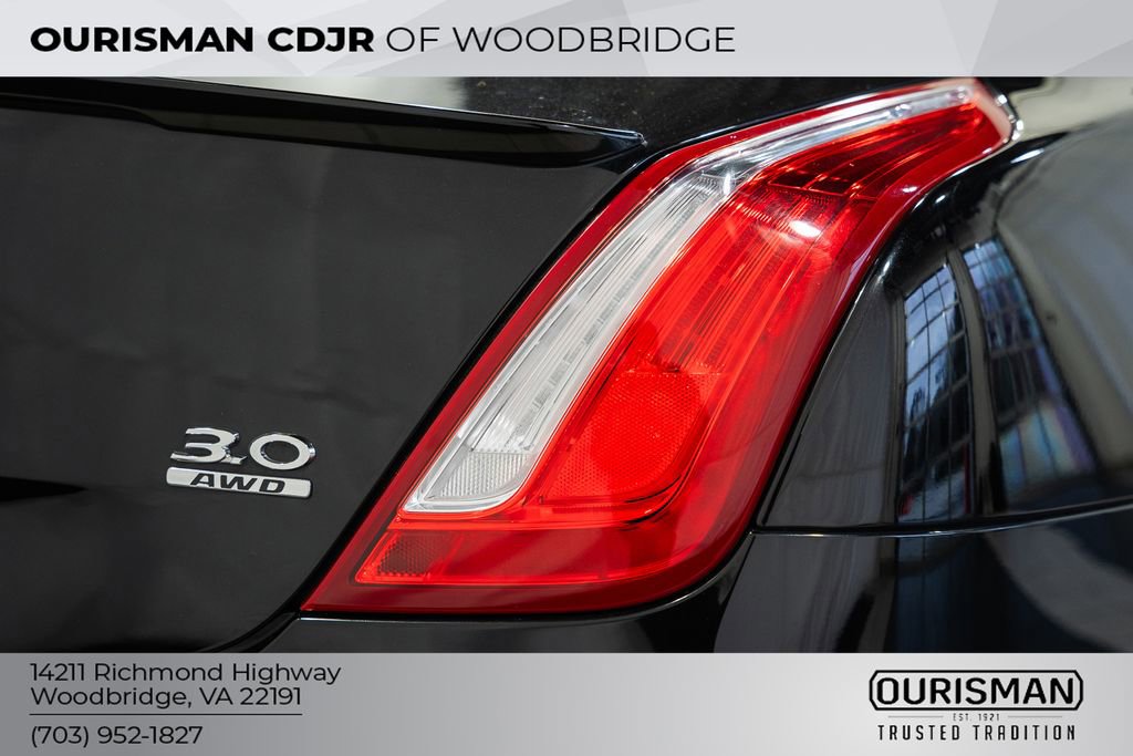 Used 2019 Jaguar XJ R-Sport image 9