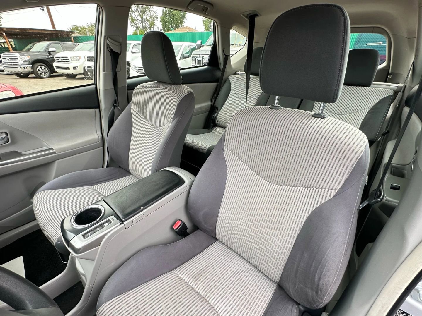 Used 2015 Toyota Prius V Three image 11