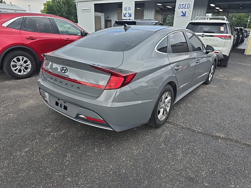 Used 2021 Hyundai Sonata SE FWD image 4