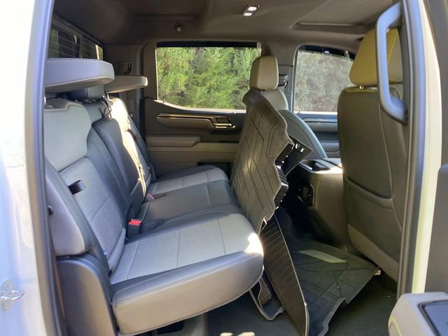 Used 2024 Chevrolet Silverado 1500 ZR2 w/ Technology Package AWD/4WD image 33
