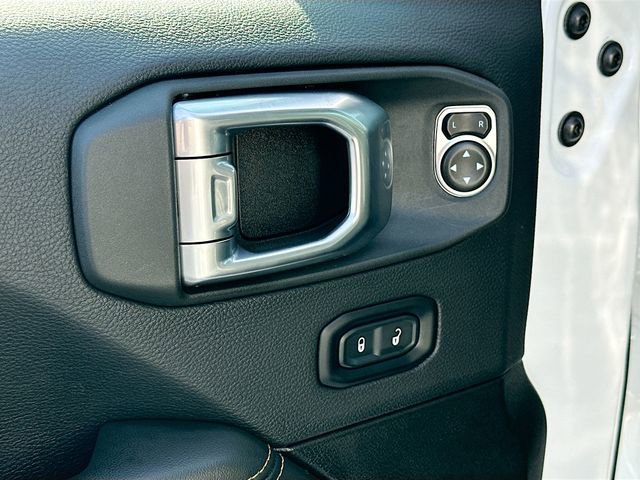 Used 2024 Jeep Wrangler Sahara w/ Dual Top Group AWD/4WD image 18