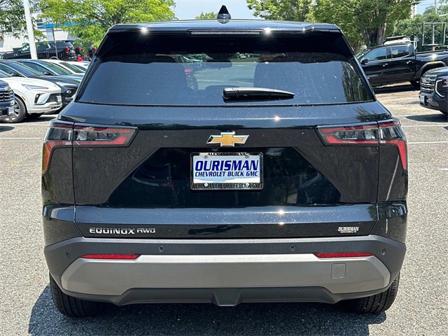 New 2026 Chevrolet Equinox LT image 3