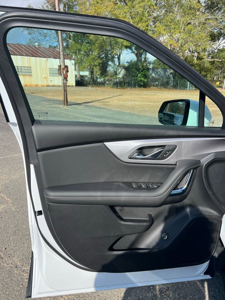 New 2026 Chevrolet Blazer LT image 10