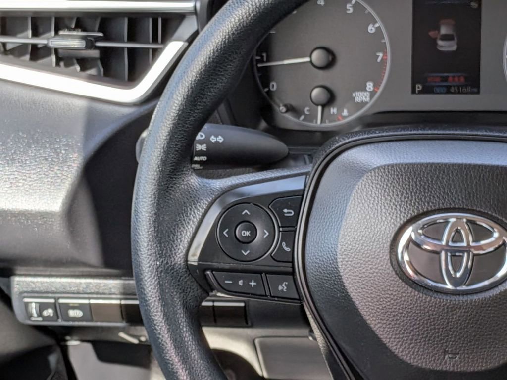 Used 2024 Toyota Corolla LE image 16
