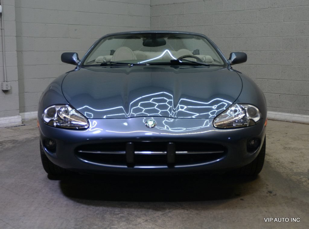 Used 2000 Jaguar XK8 Convertible RWD image 17