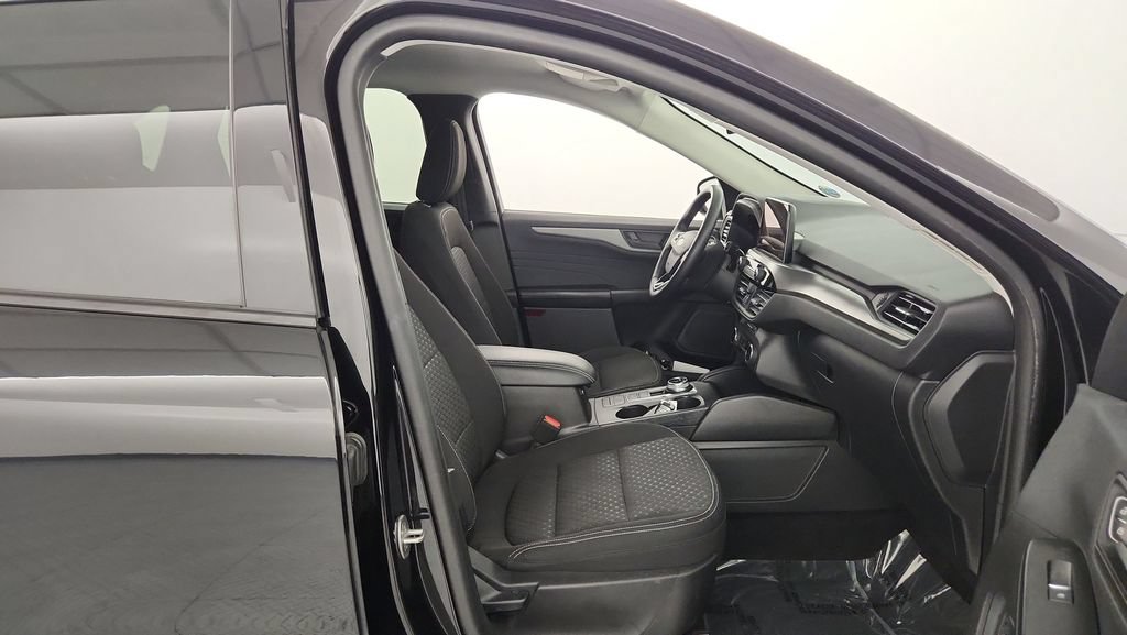 Used 2023 Ford Escape Active AWD/4WD image 28