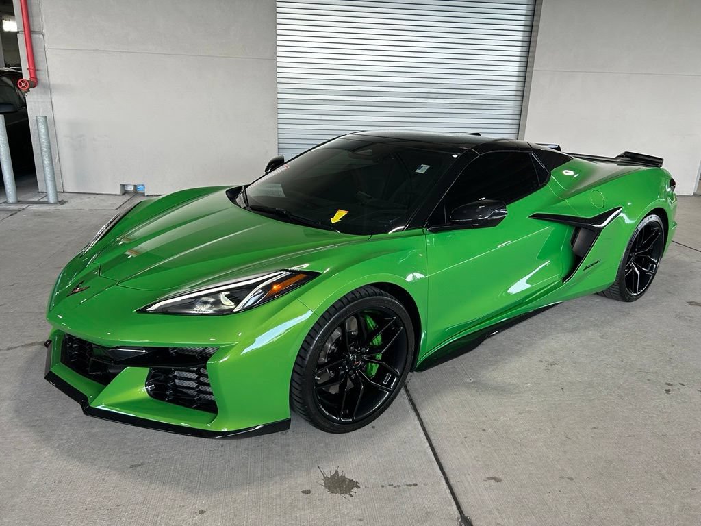 Used 2026 Chevrolet Corvette Z06 RWD video 2