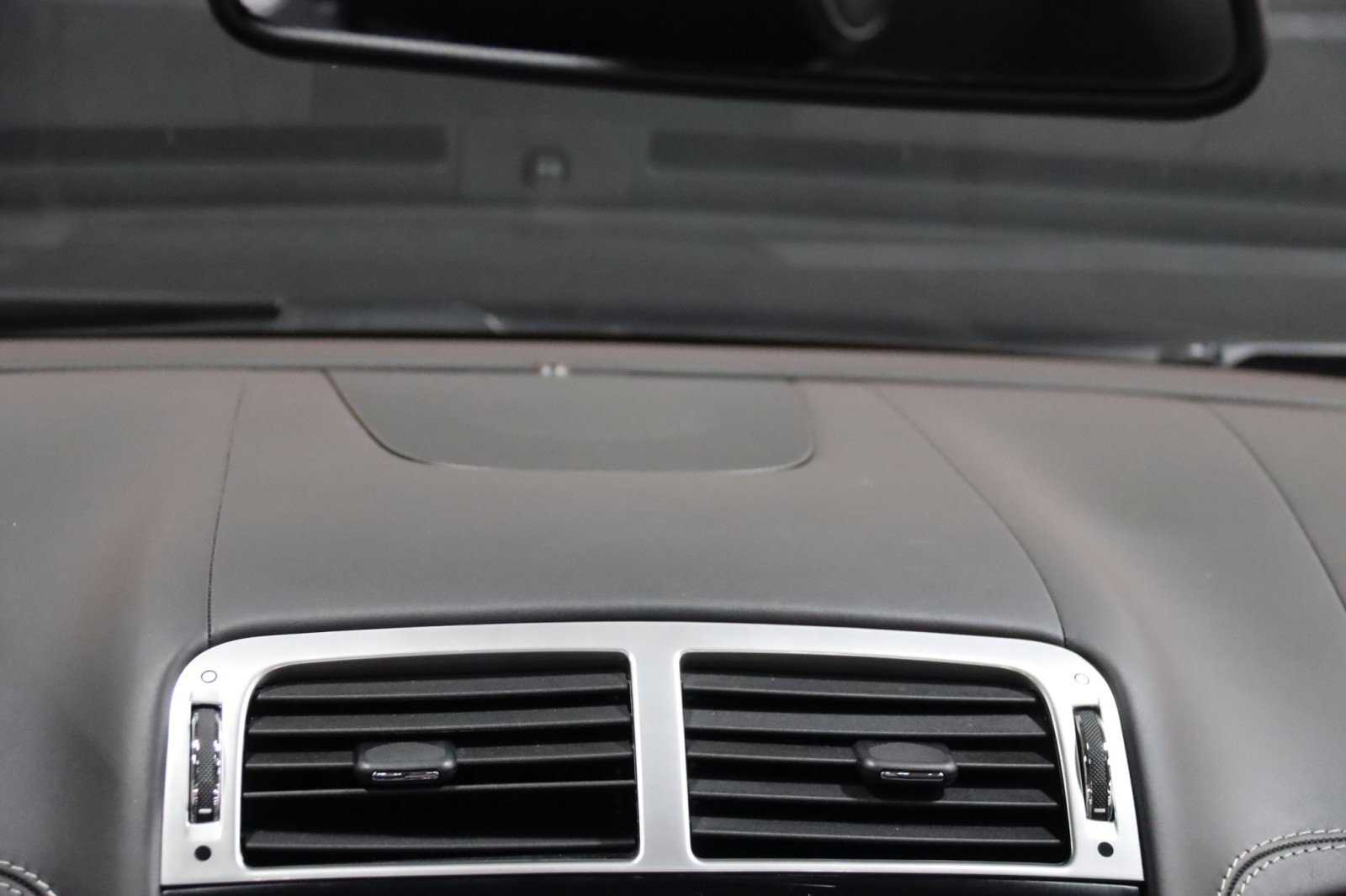 Used 2014 Jaguar XK 2dr Convertible image 53