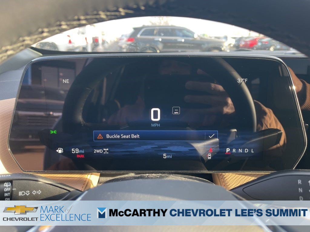 New 2026 Chevrolet Equinox ACTIV w/ Convenience Package III AWD/4WD image 23