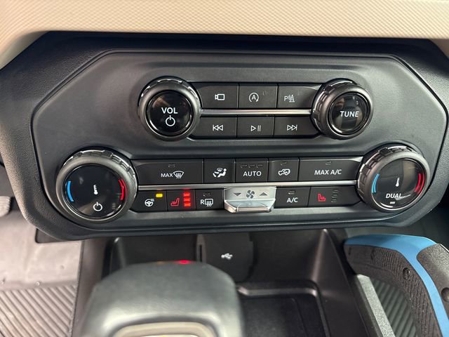Used 2022 Ford Bronco Wildtrak AWD/4WD image 26