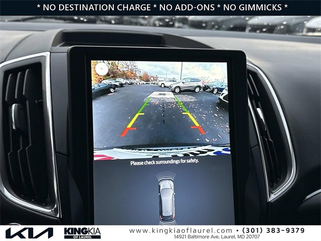 Used 2022 Ford Edge Titanium image 4