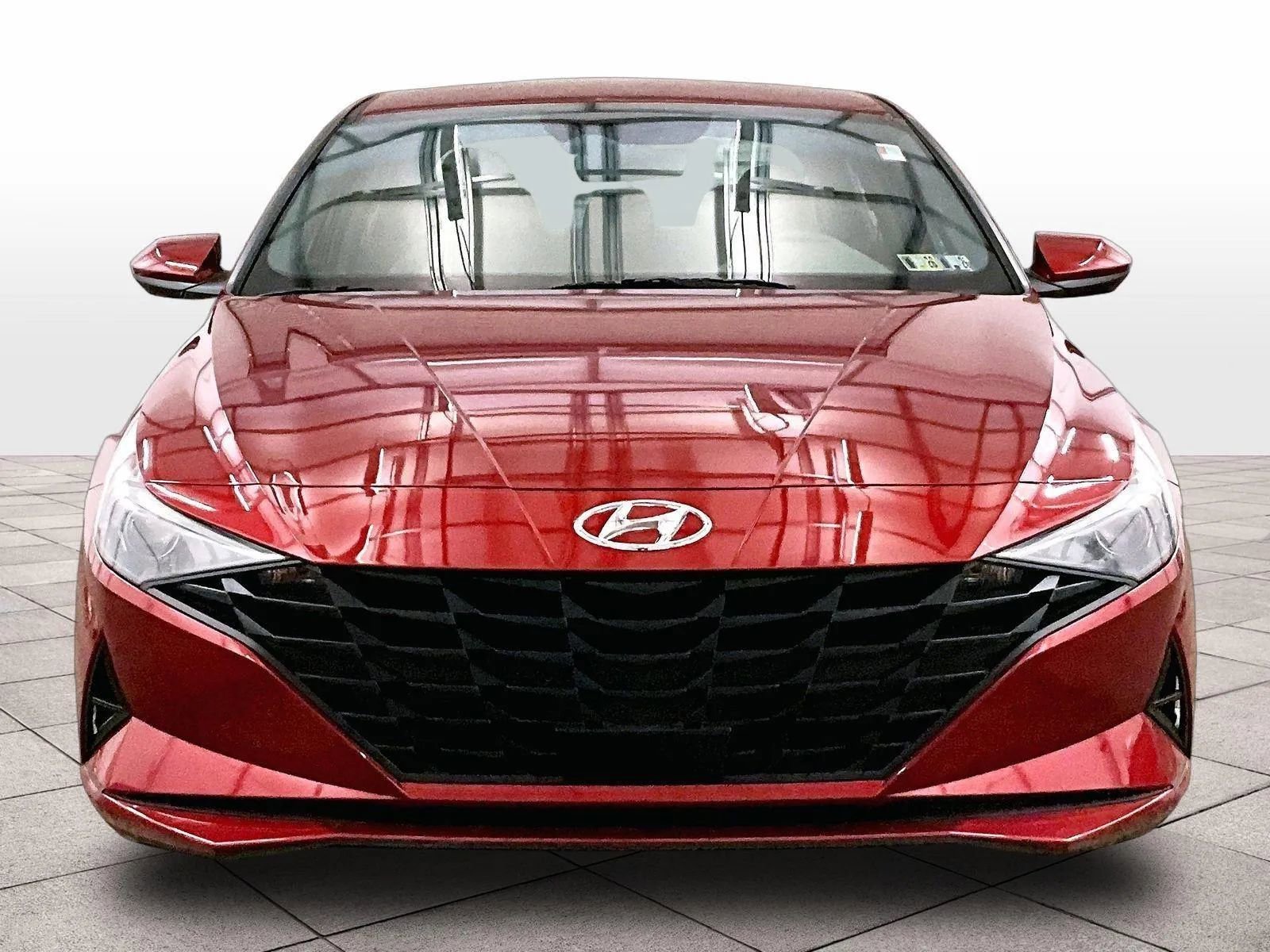 Used 2023 Hyundai Elantra SEL w/ Convenience Package image 3