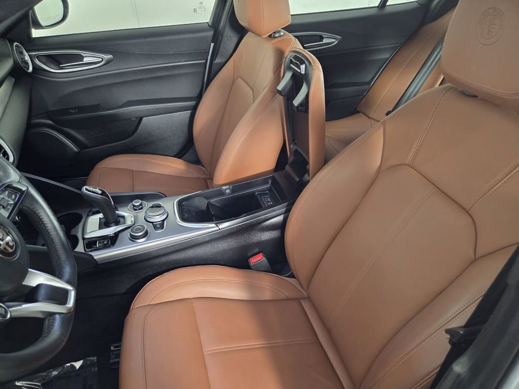 Used 2024 Alfa Romeo Giulia Ti w/ Active Assist Plus Package image 23