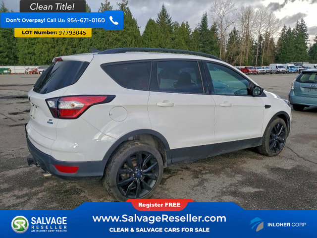 Used 2018 Ford Escape SE w/ SE Sport Appearance Package image 4