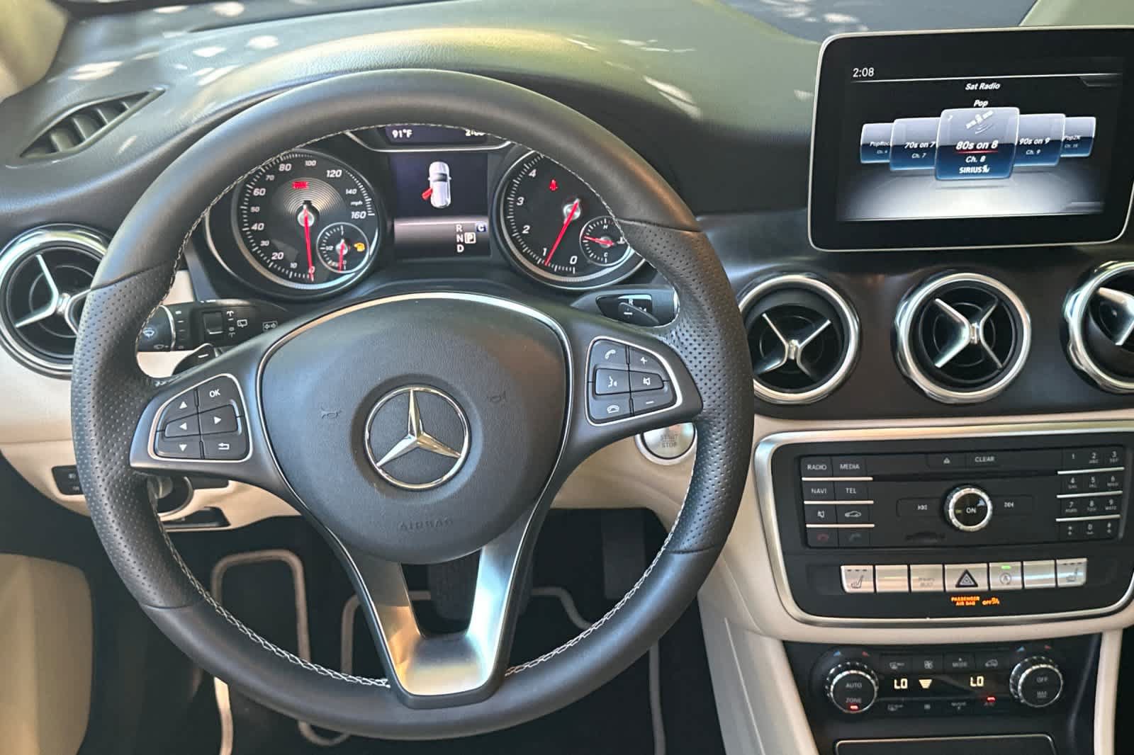 Used 2019 Mercedes-Benz GLA 250 image 13