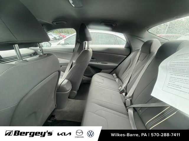 Used 2023 Hyundai Elantra Blue w/ Preferred Accessory Package FWD image 8