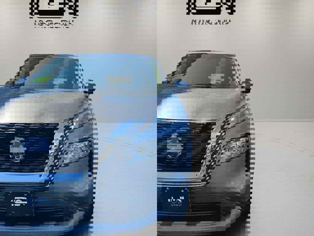 Used 2023 Nissan Rogue SV image 26