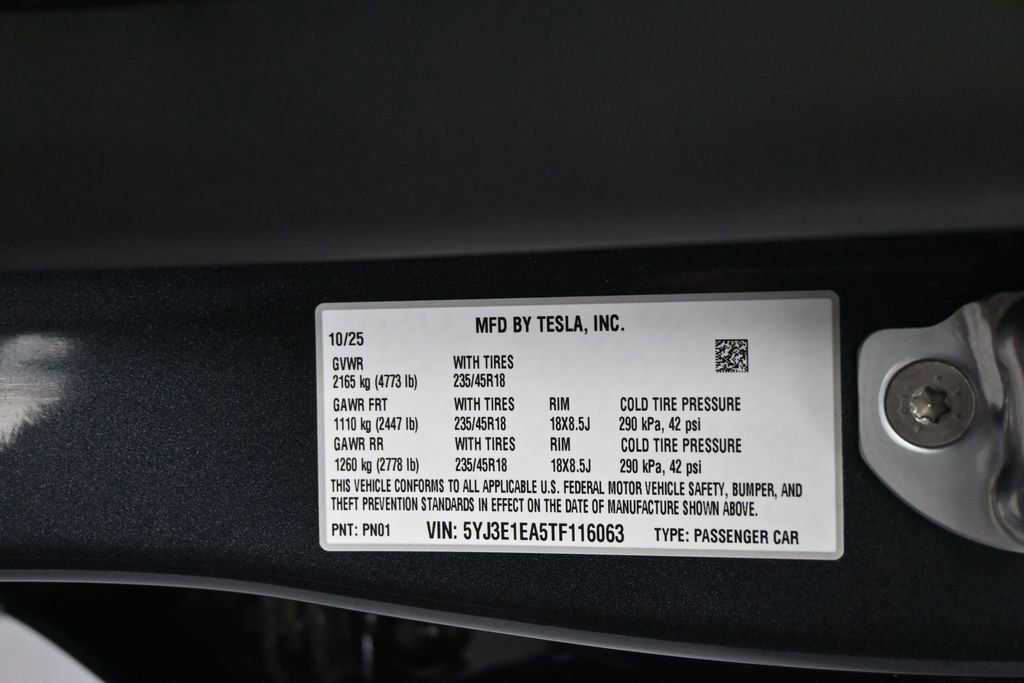 Used 2026 Tesla Model 3 Long Range RWD image 7