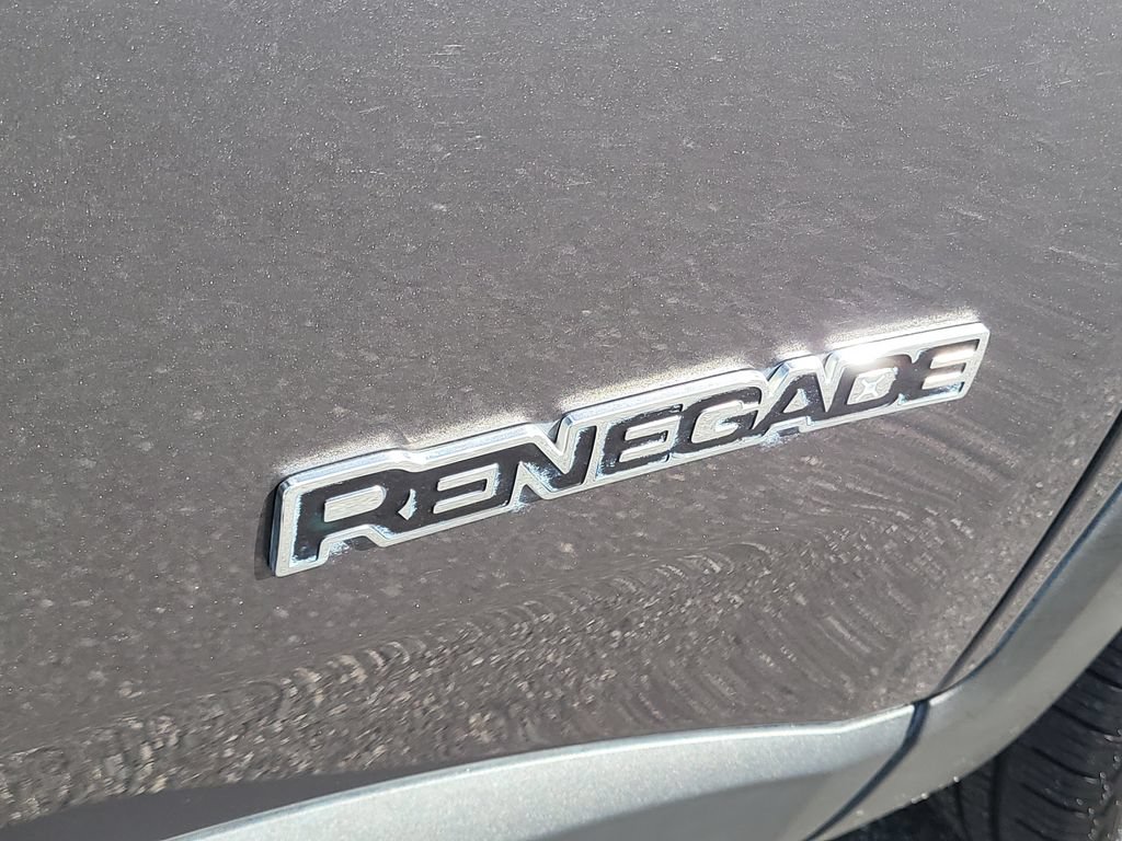Certified 2020 Jeep Renegade Sport w/ Sport Appearance Group FWD image 7