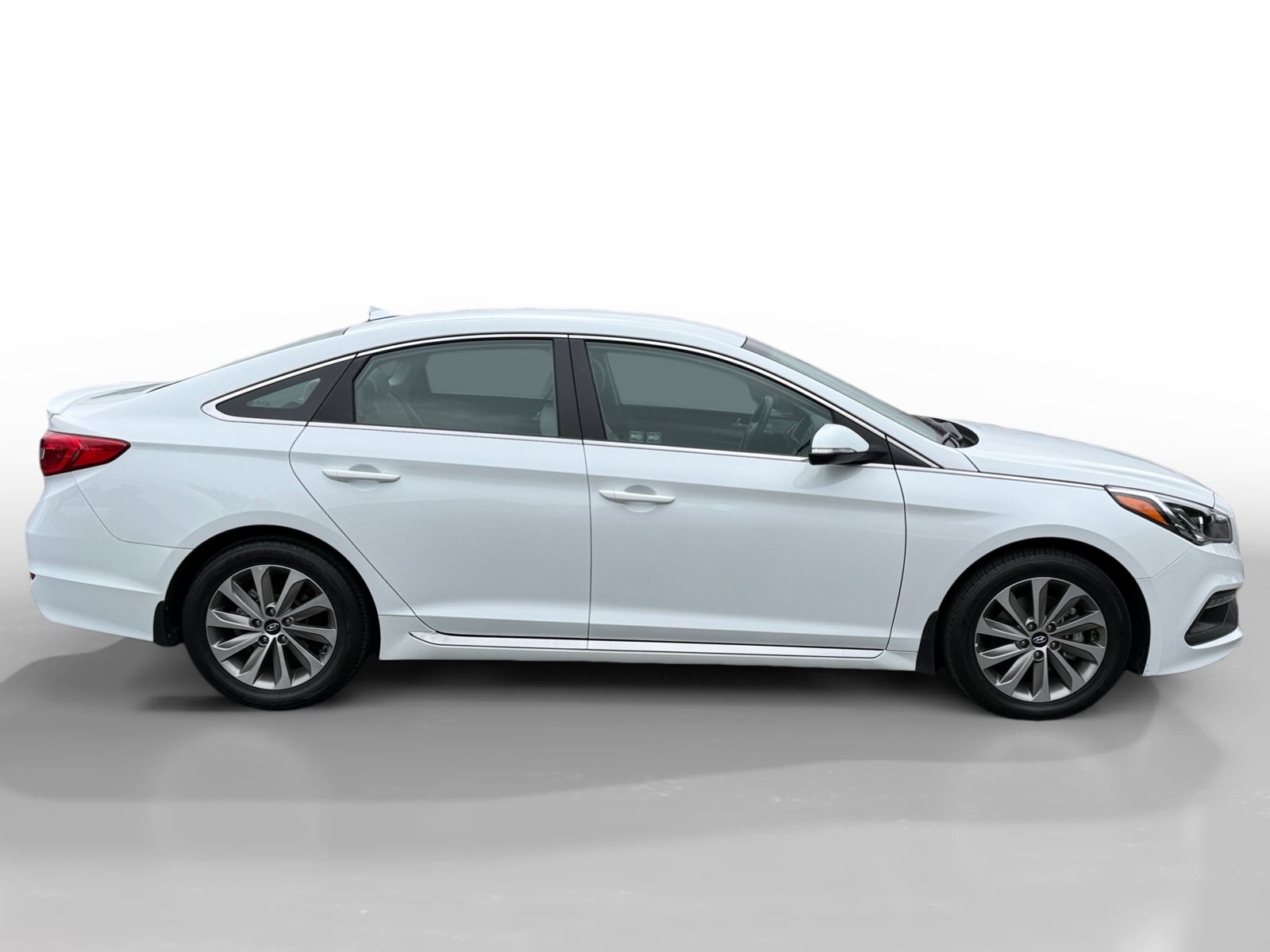 Used 2017 Hyundai Sonata Sport FWD image 6