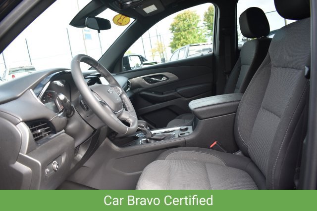 Certified 2023 Chevrolet Traverse LT w/ Midnight/Sport Edition AWD/4WD image 26