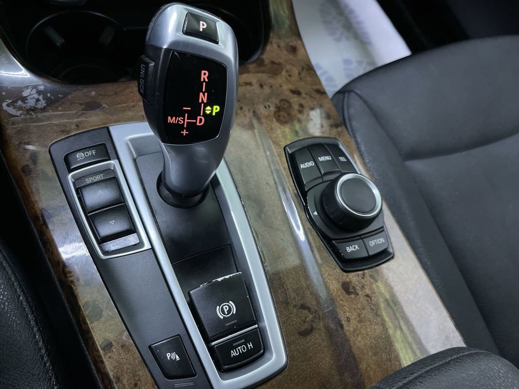 Used 2017 BMW X3 sDrive28i RWD image 24