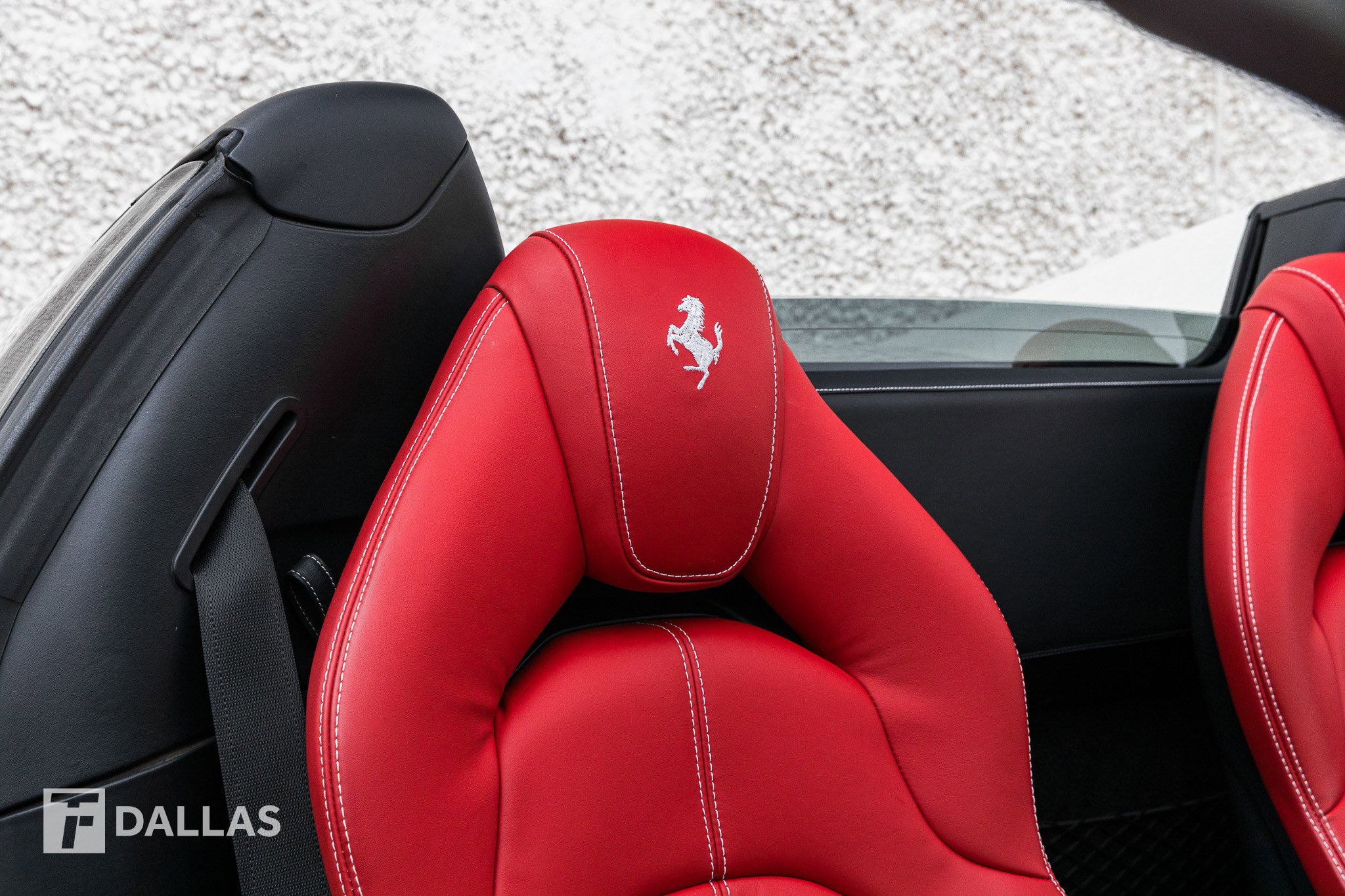 Used 2021 Ferrari F8 Tributo image 37