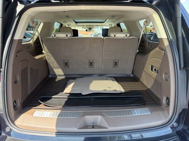 Used 2021 GMC Yukon XL Denali AWD/4WD image 15