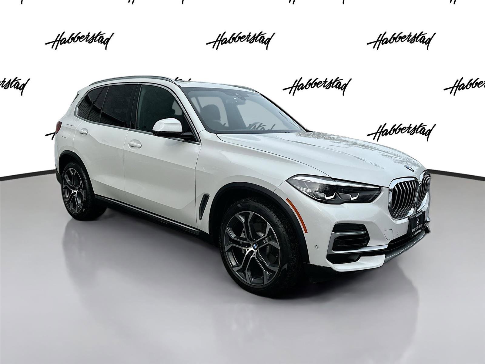 Certified 2023 BMW X5 xDrive40i w/ Luxury Seating Package image 3