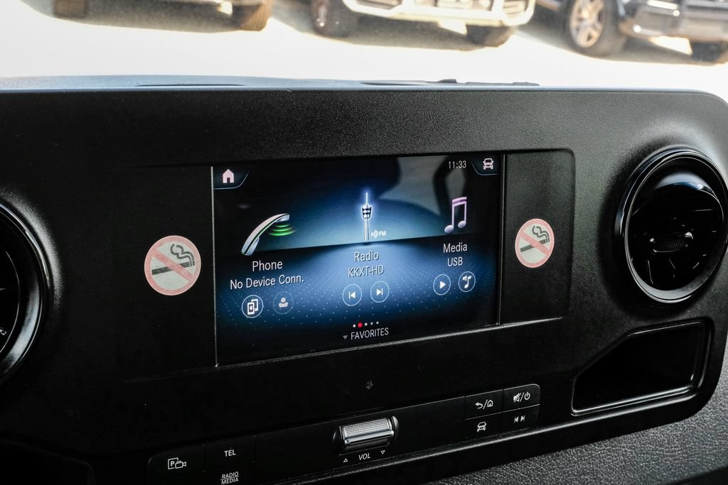 Used 2024 Mercedes-Benz Sprinter 2500 image 20