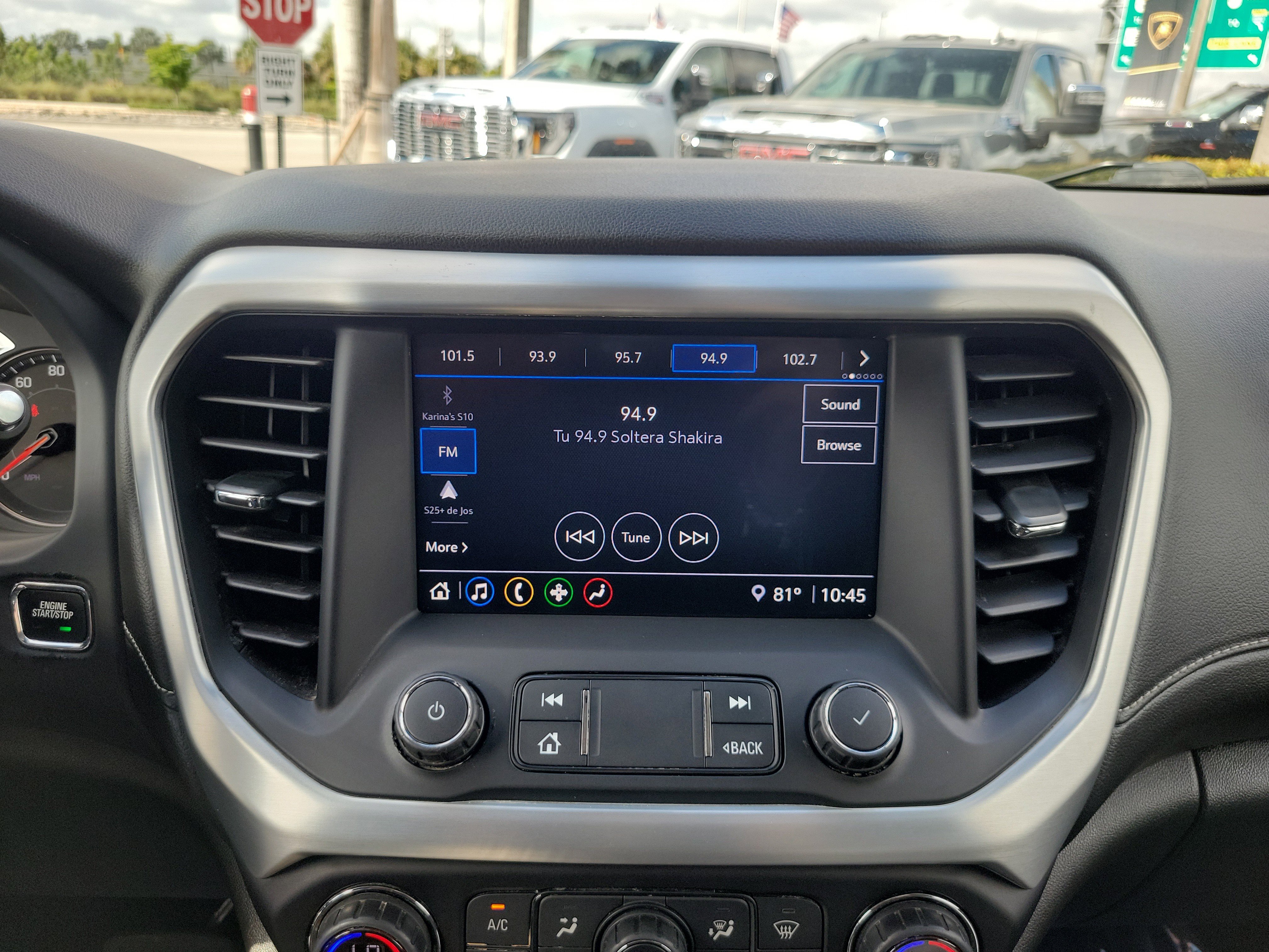 Used 2021 GMC Acadia SLE w/ Driver Convenience Package image 21